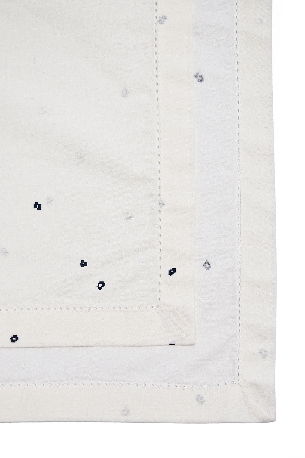 Dotted Grid Printed Cotton Table Cloth
