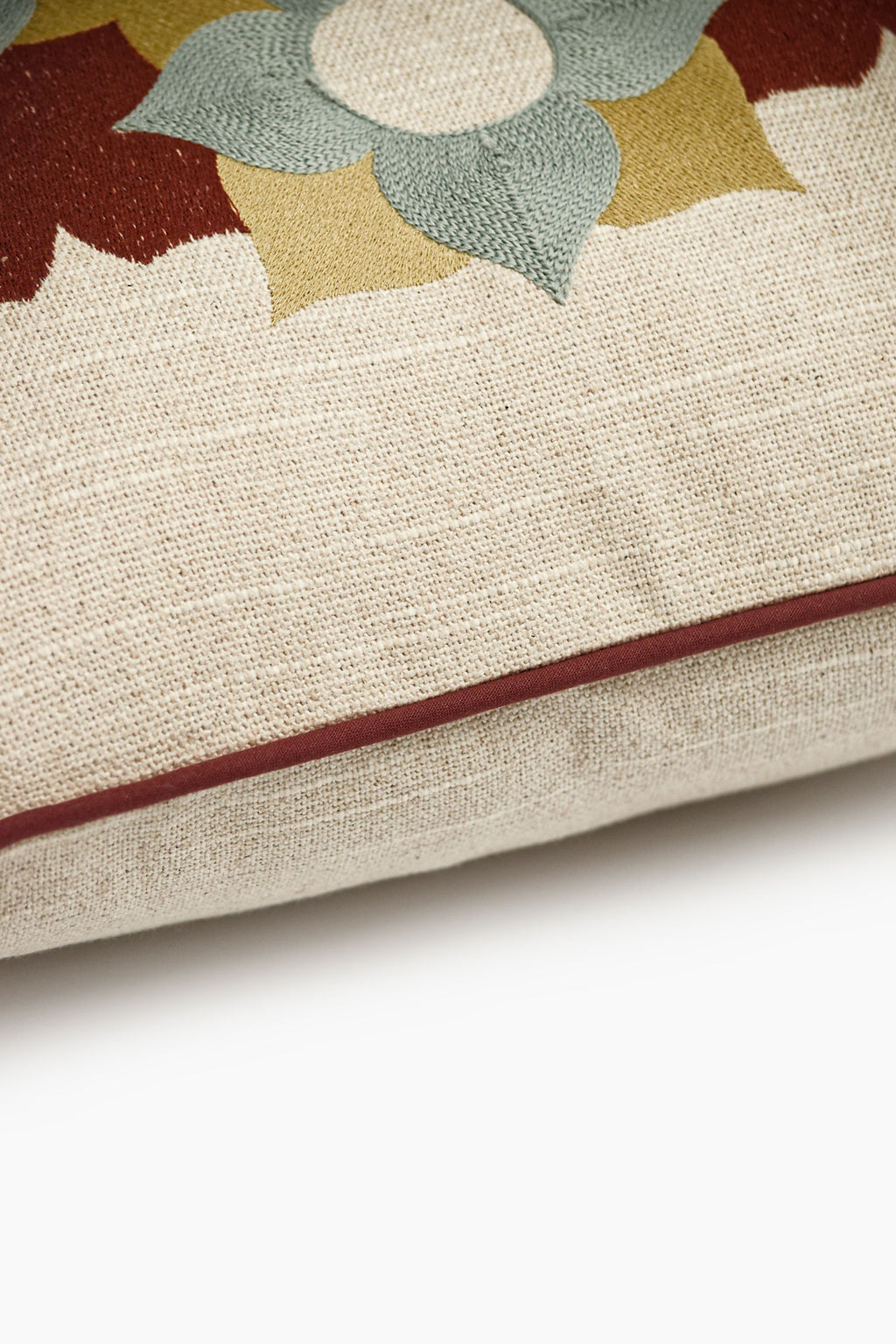 Athangudi Rosette Embroidered Cotton-Jute Cushion Cover