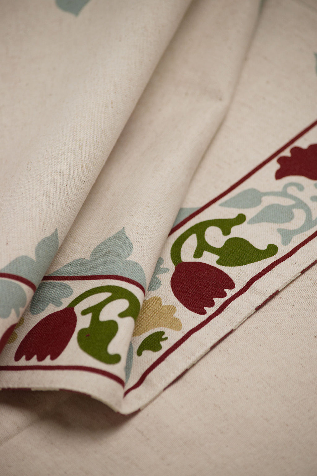 Athangudi Border Reversible Printed Cotton-Jute Table Runner