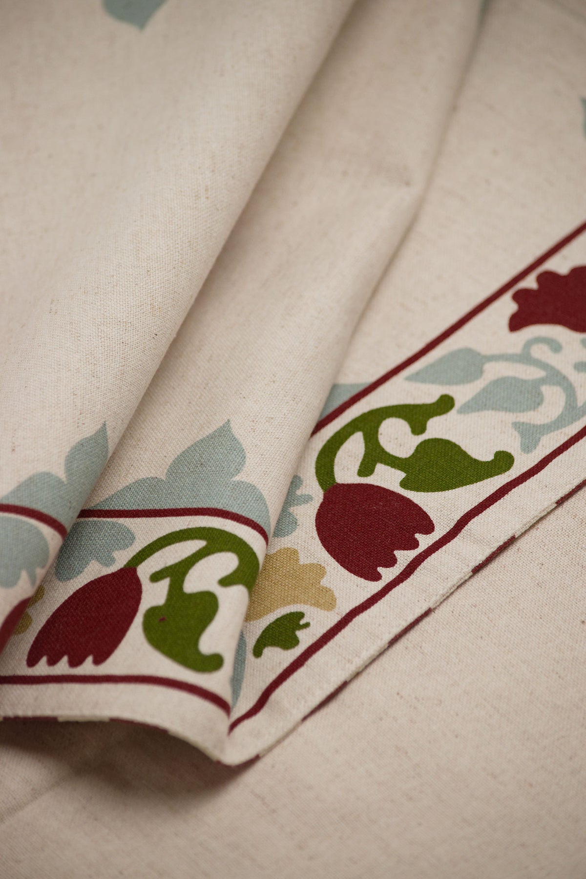 Athangudi Border Reversible Printed Cotton-Jute Table Runner