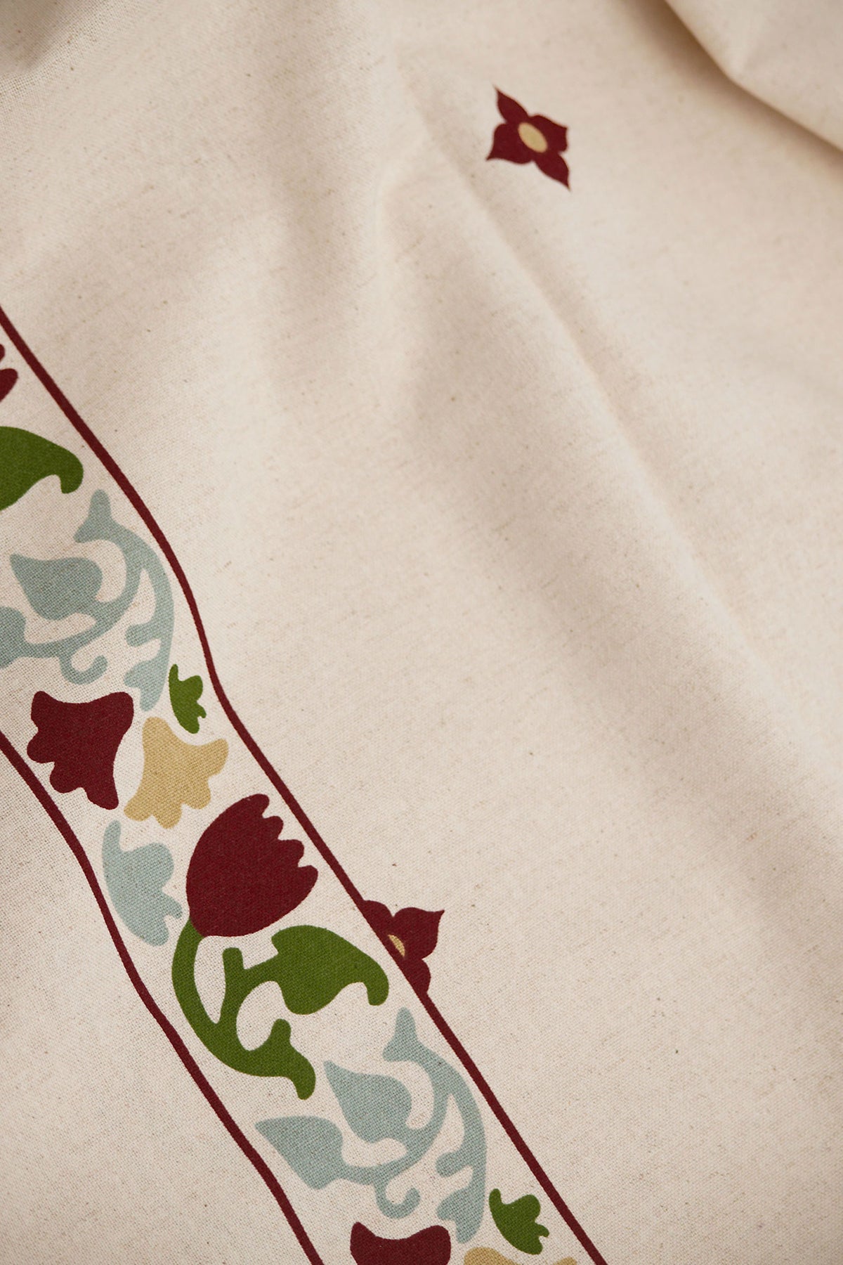 Athangudi Border Printed Cotton-Jute Table Cloth