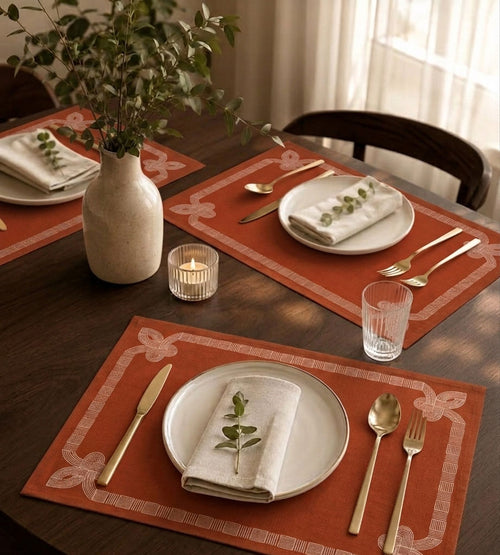 Table & Kitchen