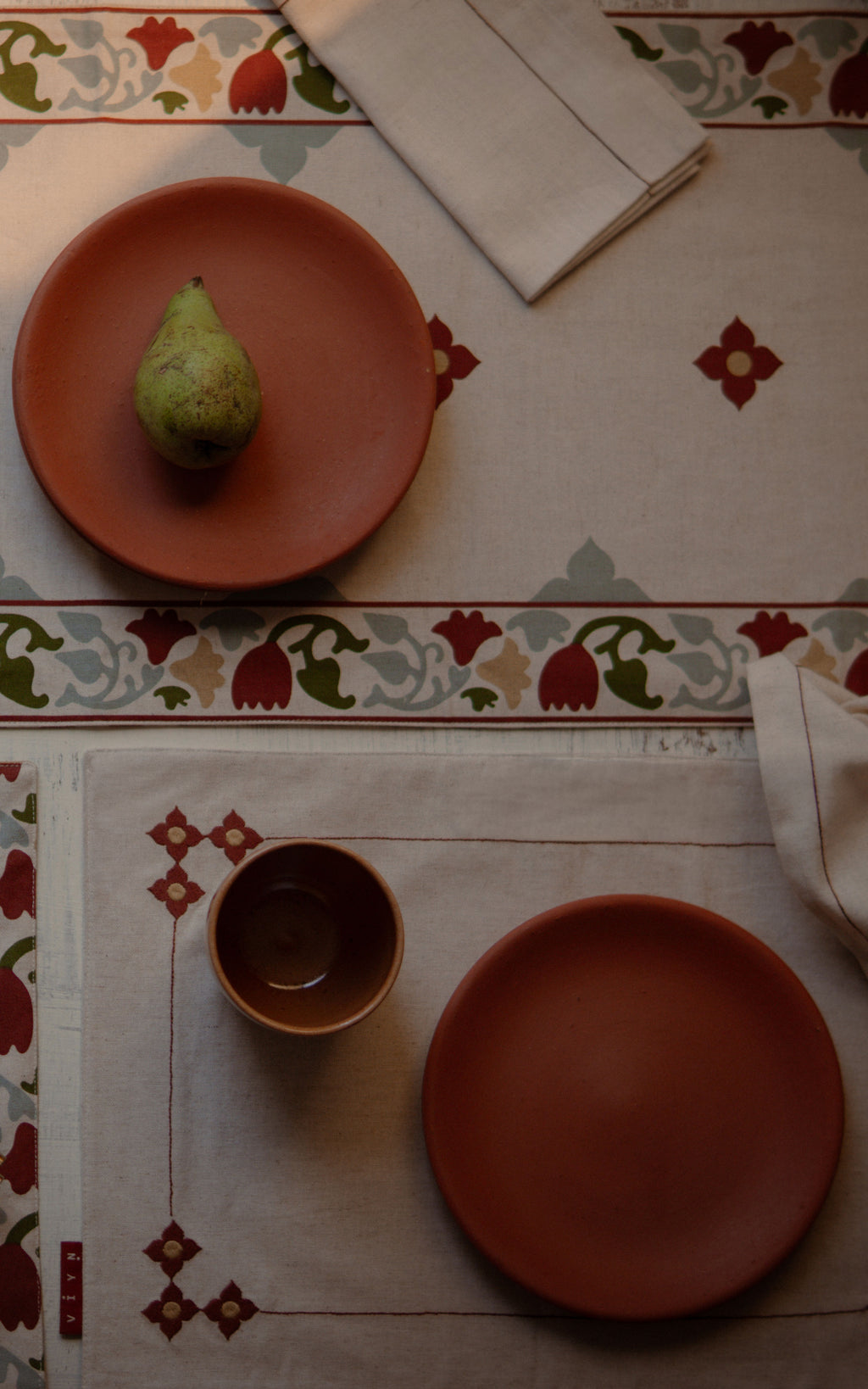 Athangudi Embroidered Cotton-Jute Table Mat Set of 4